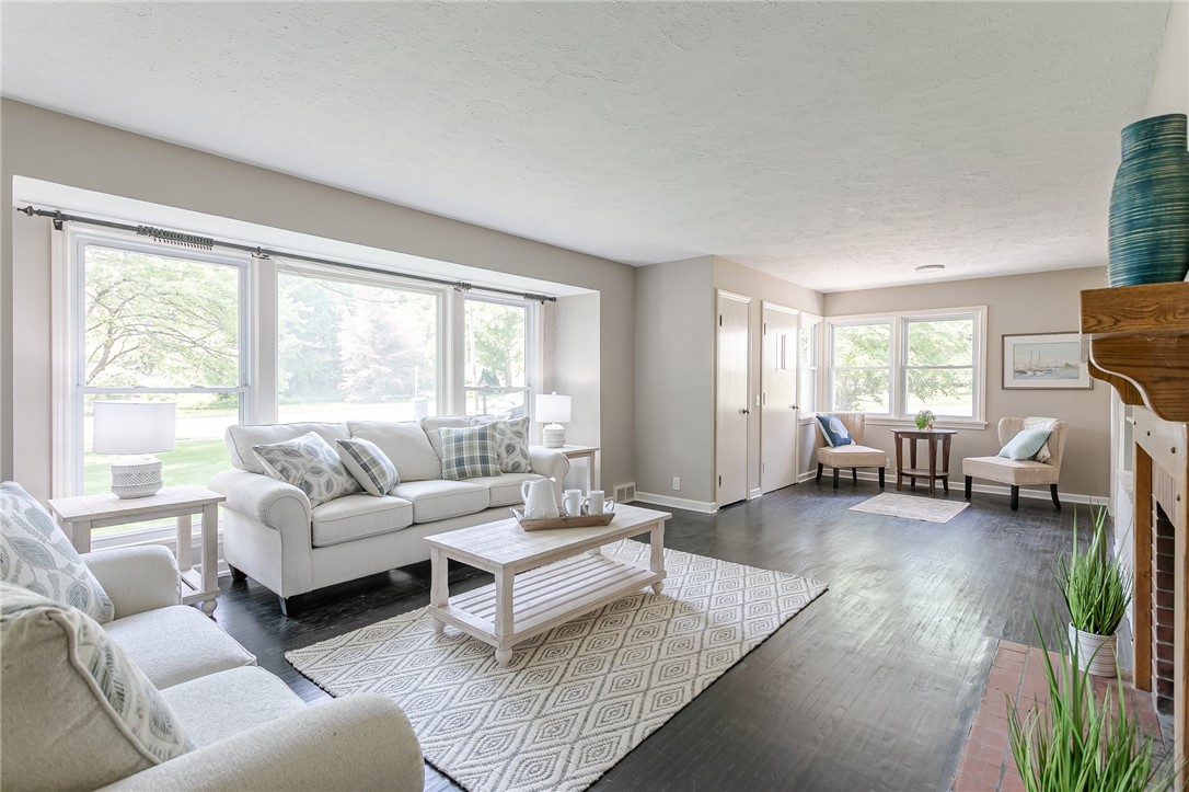 504 Moseley Road Perinton, NY 14450 - Photo 11 of 20