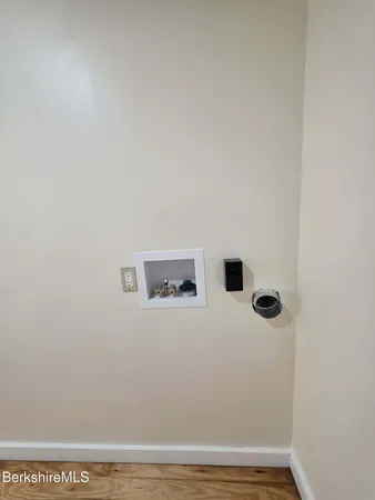 $1,200 | 19 Pleasant Street, Unit 2B, Adams, MA 01220