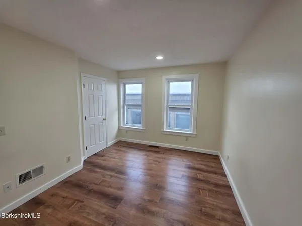 $1,200 | 19 Pleasant Street, Unit 2B, Adams, MA 01220