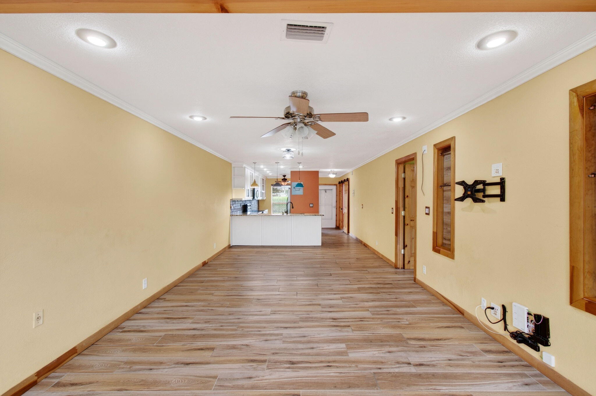 2830 Southwest 15th Street, Unit 6A Delray Beach, FL 33445 - Photo 22 of 51 20-web-or-mls-DSC_9150