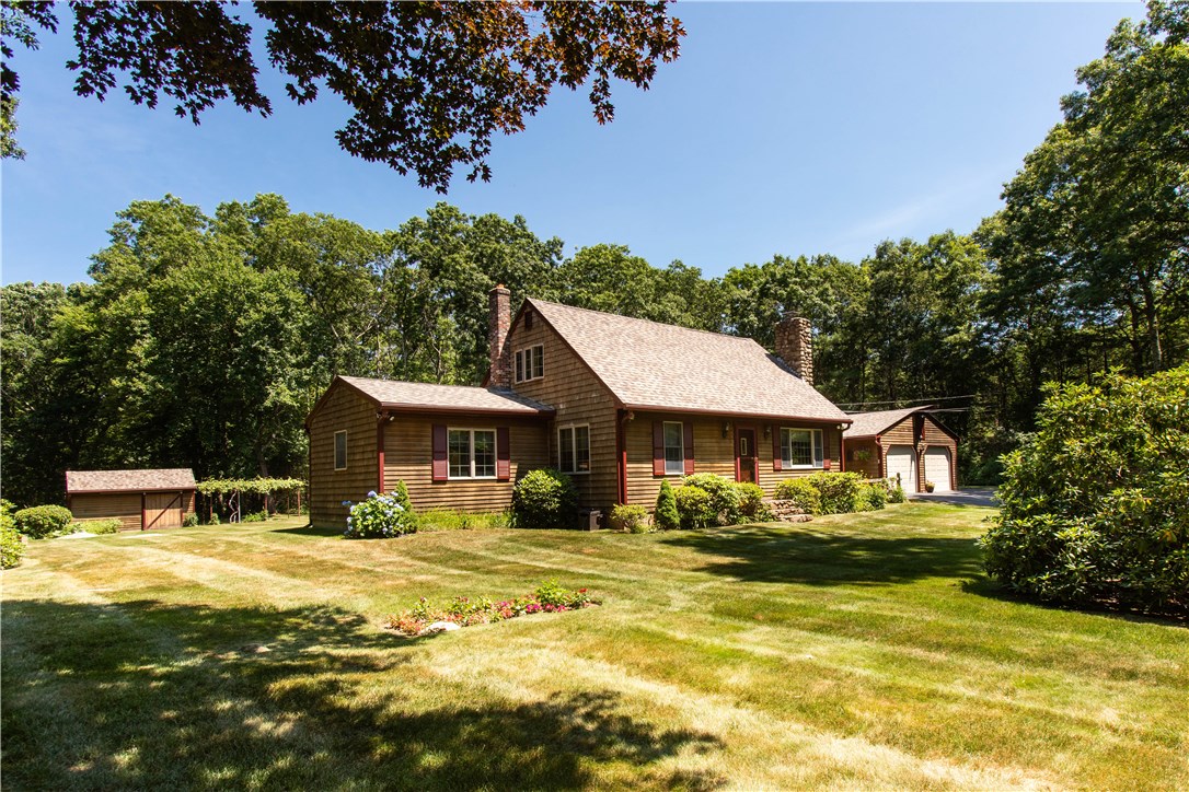 2774 Harkney Hill Road Coventry, RI 02816 - Photo 3 of 27