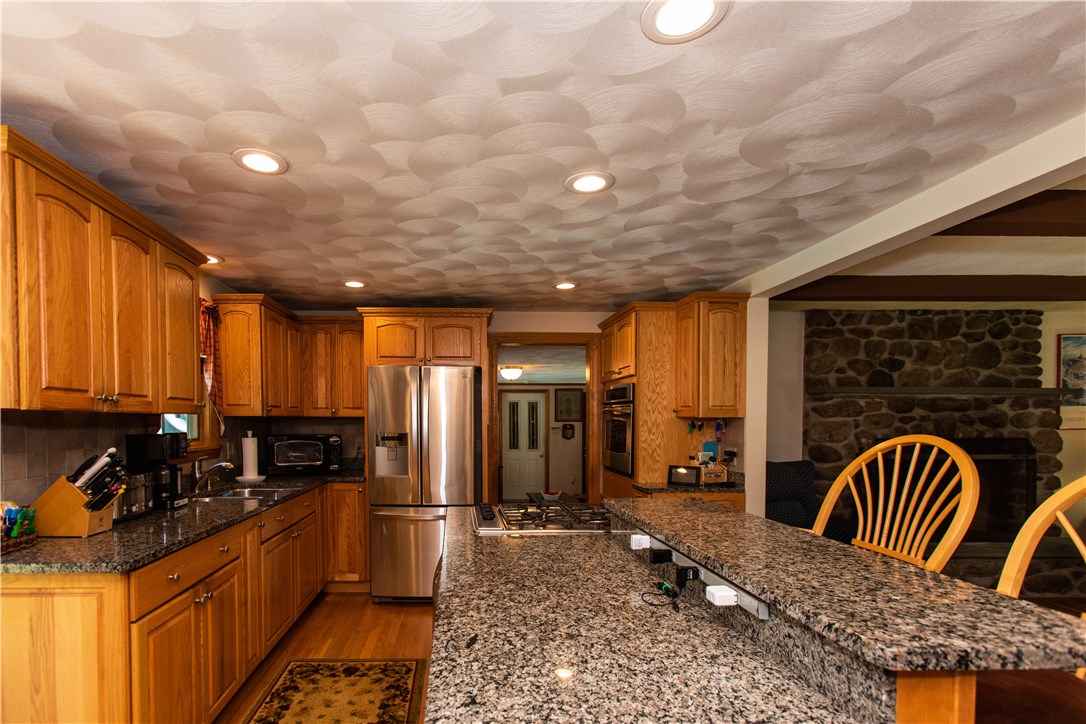 2774 Harkney Hill Road Coventry, RI 02816 - Photo 6 of 27