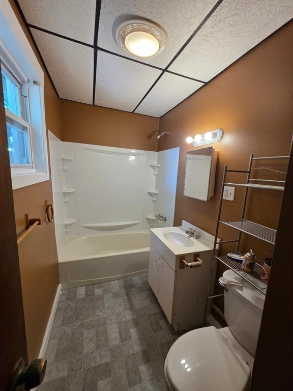 39 Buckley Street, Unit 3 Fall River, MA 02723 - Photo 5 of 8