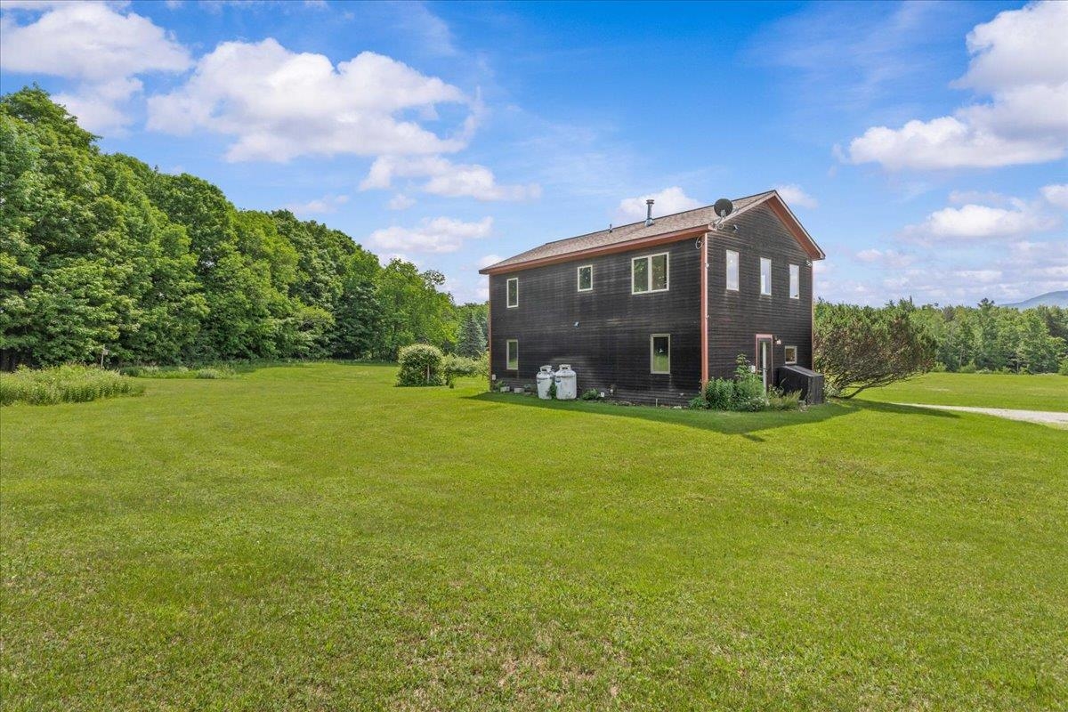 1992 West Hill Road Stowe, VT 05672 - Photo 37 of 39