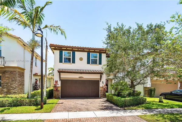 $685,000 | 6411 Osprey Landing Street, Davie, FL 33314