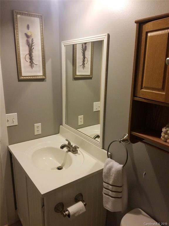 1092 Sharon Ridge Road Fairview, NC 28730 - Photo 13 of 22 Gallery Image 13