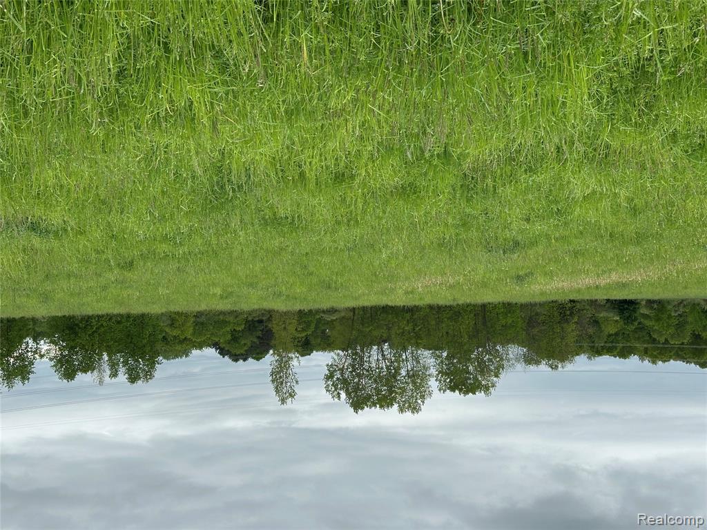 6 Cedar Lake Road Fowlerville, MI 48836 - Photo 2 of 6