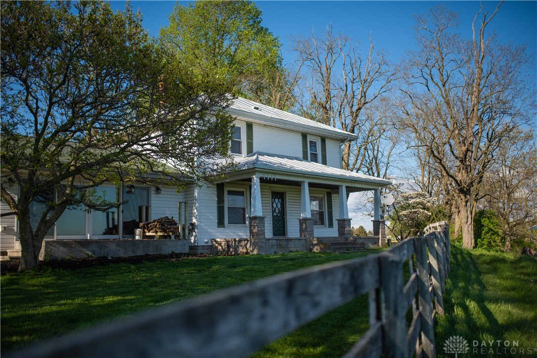 6841 Johnson Road Springfield, OH 45502 - Photo 1 of 41