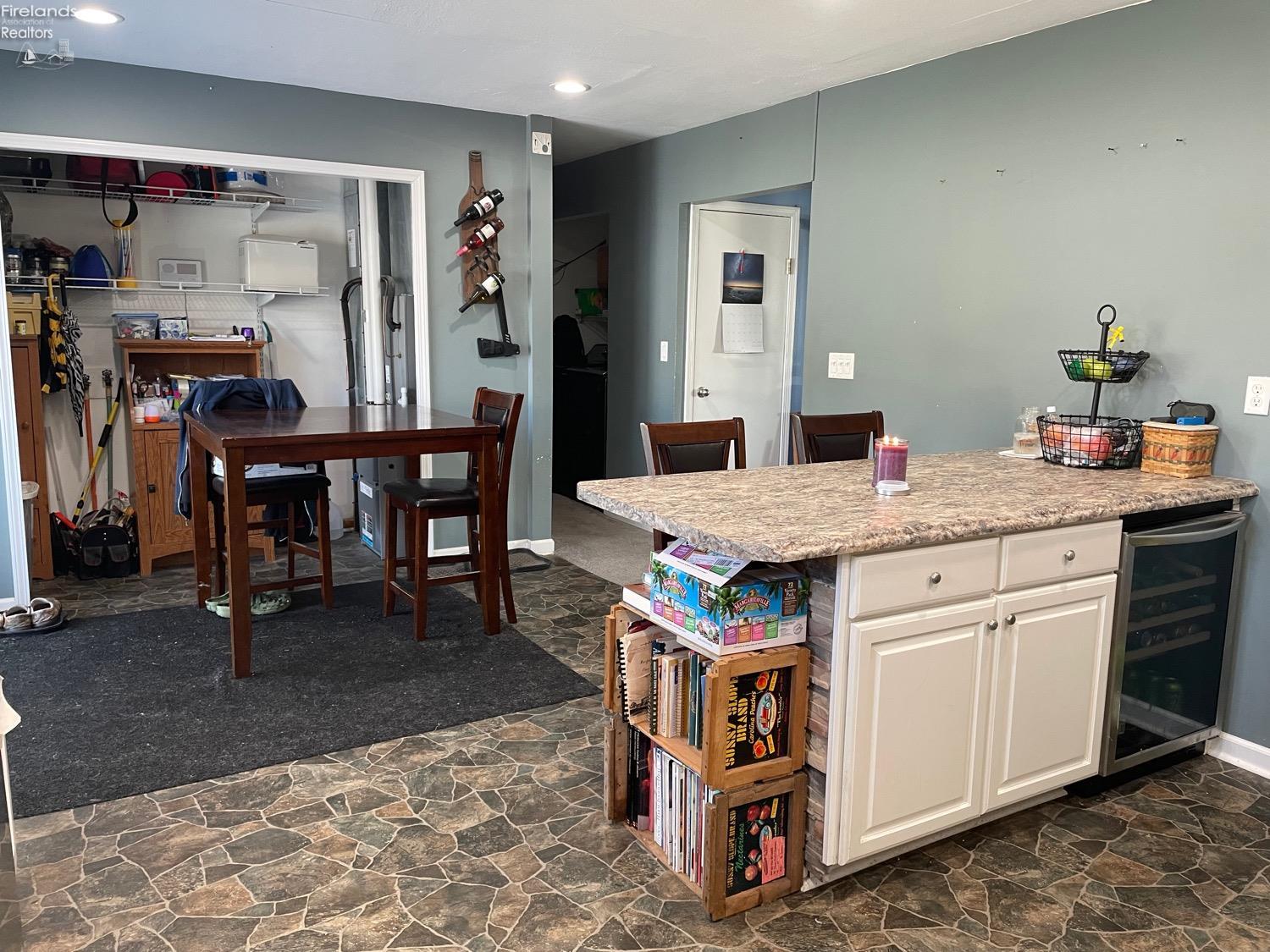 337 South Shock Road Fremont, OH 43420 - Photo 9 of 27 Gallery Image 9