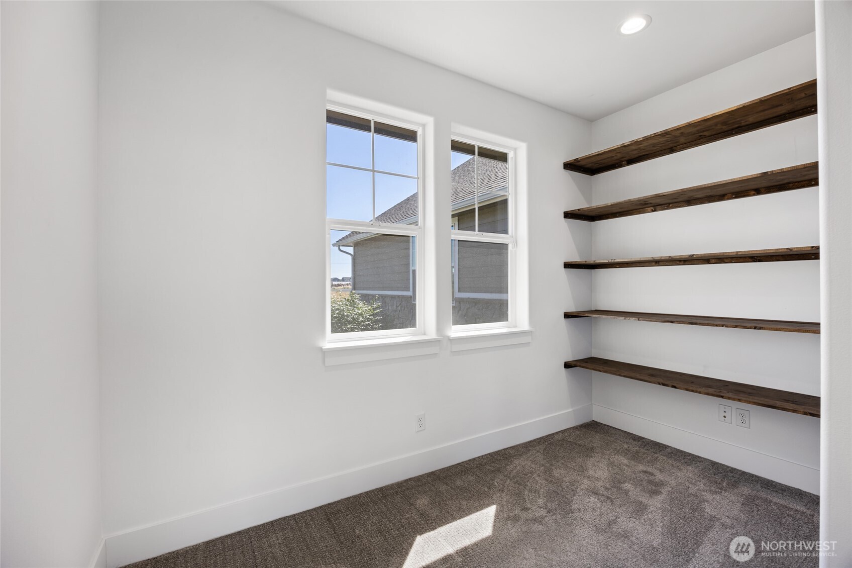 7328 Stonecrest Road Northeast Moses Lake, WA 98837 - Photo 14 of 40