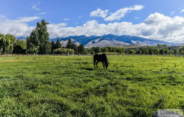 $829,000 | 27 Baker Road, Salmon, ID 83467