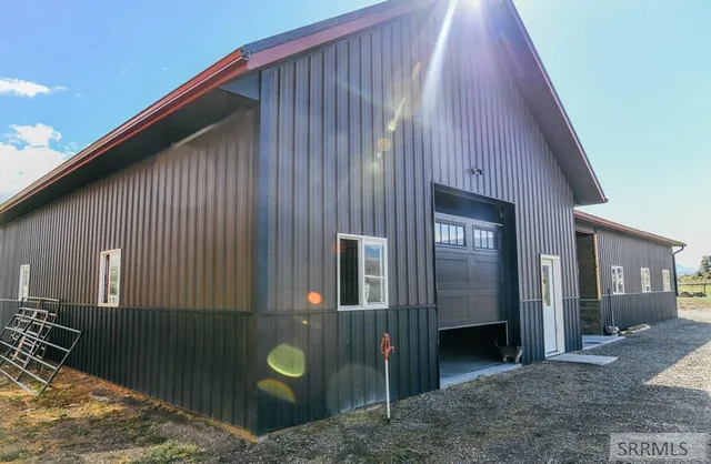 $829,000 | 27 Baker Road, Salmon, ID 83467