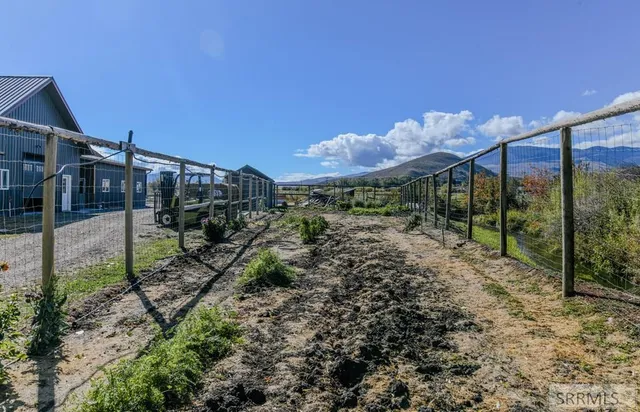 $829,000 | 27 Baker Road, Salmon, ID 83467