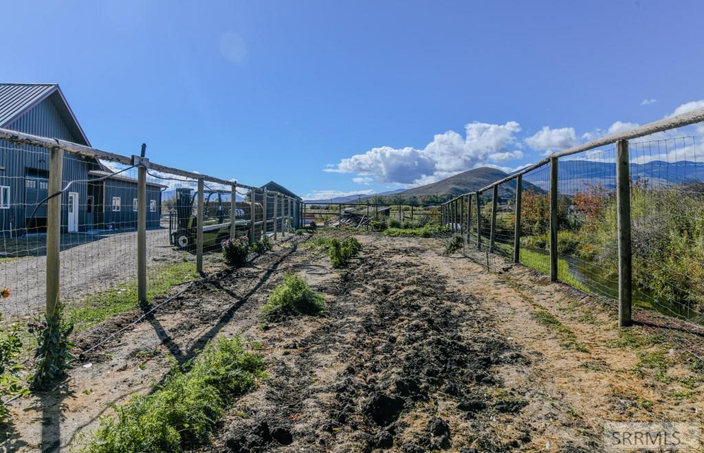 27 Baker Road Salmon, ID 83467 - Photo 23 of 54