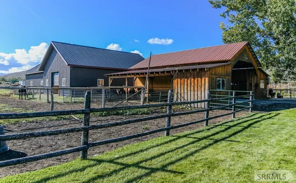 $829,000 | 27 Baker Road, Salmon, ID 83467