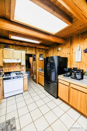 $829,000 | 27 Baker Road, Salmon, ID 83467