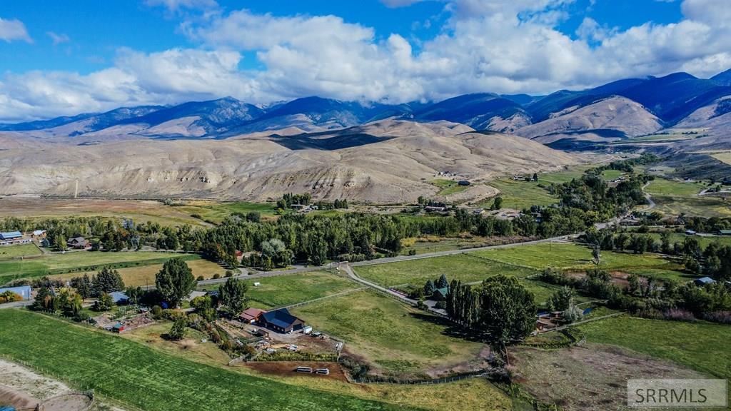 27 Baker Road Salmon, ID 83467 - Photo 5 of 54