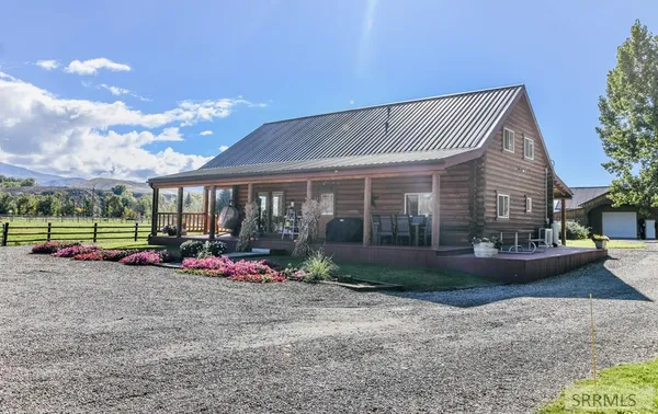$829,000 | 27 Baker Road, Salmon, ID 83467