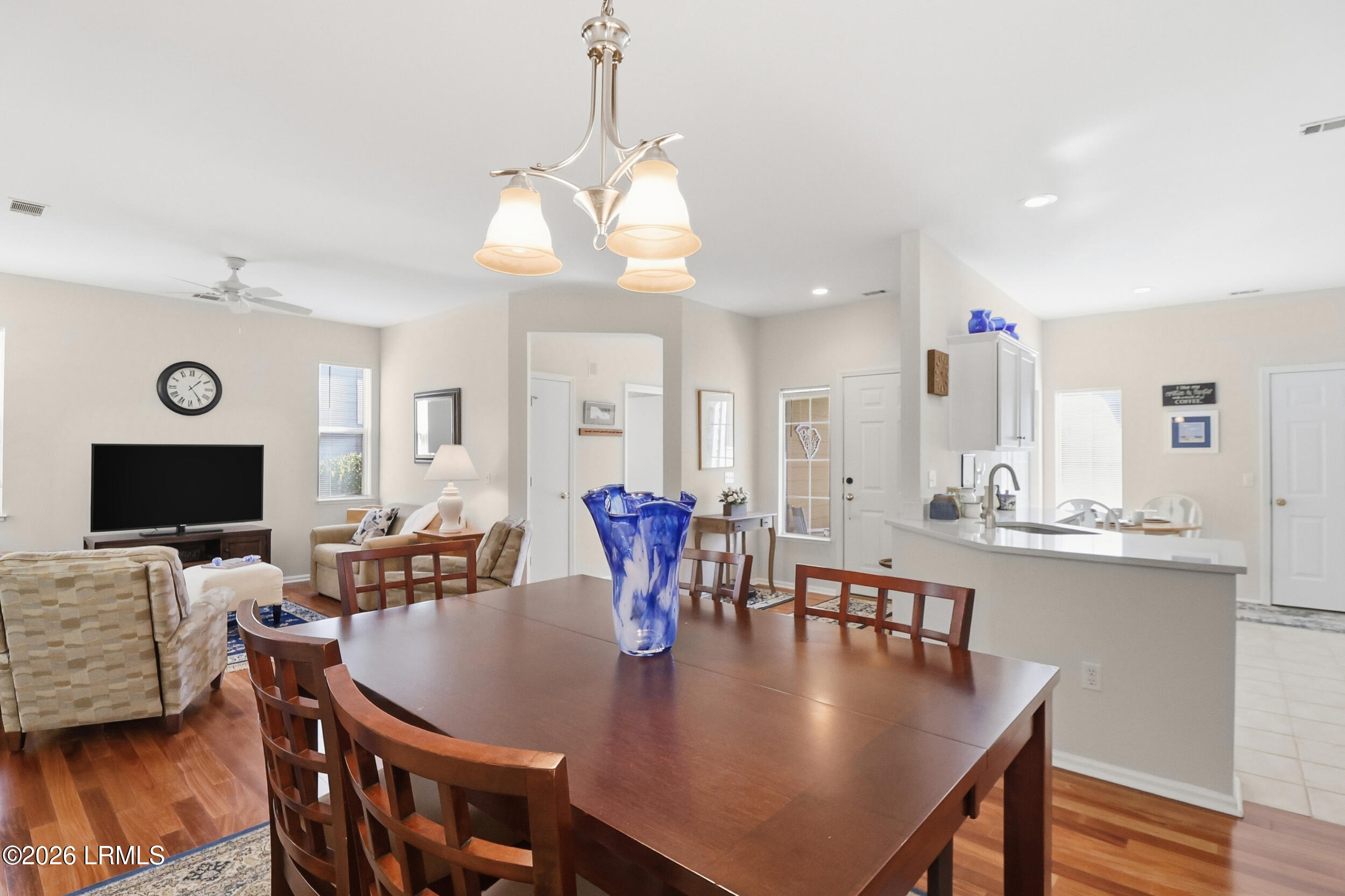 33 Broughton Circle Bluffton, SC 29909 - Photo 6 of 28 Dining Area