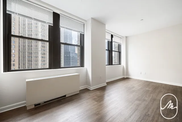 $5,400 | 15 Park Row, Unit 11M | Financial District