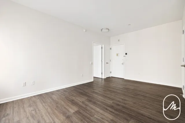 $5,400 | 15 Park Row, Unit 11M | Financial District