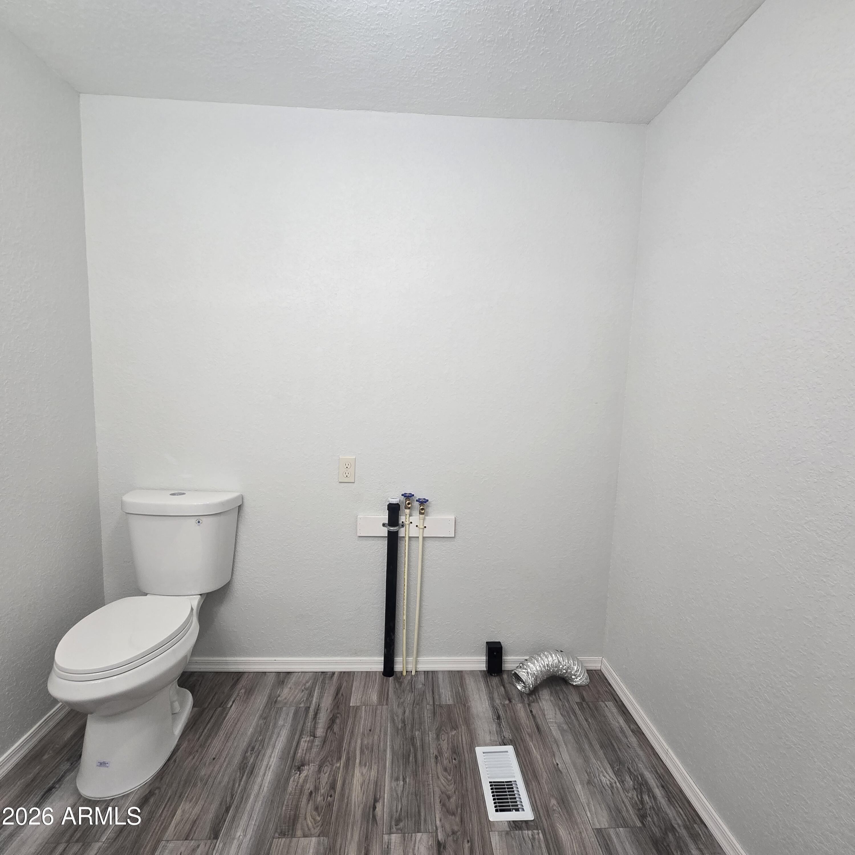 2701 East Utopia Road, Unit 29 Phoenix, AZ 85050 - Photo 27 of 38 20260515_141602