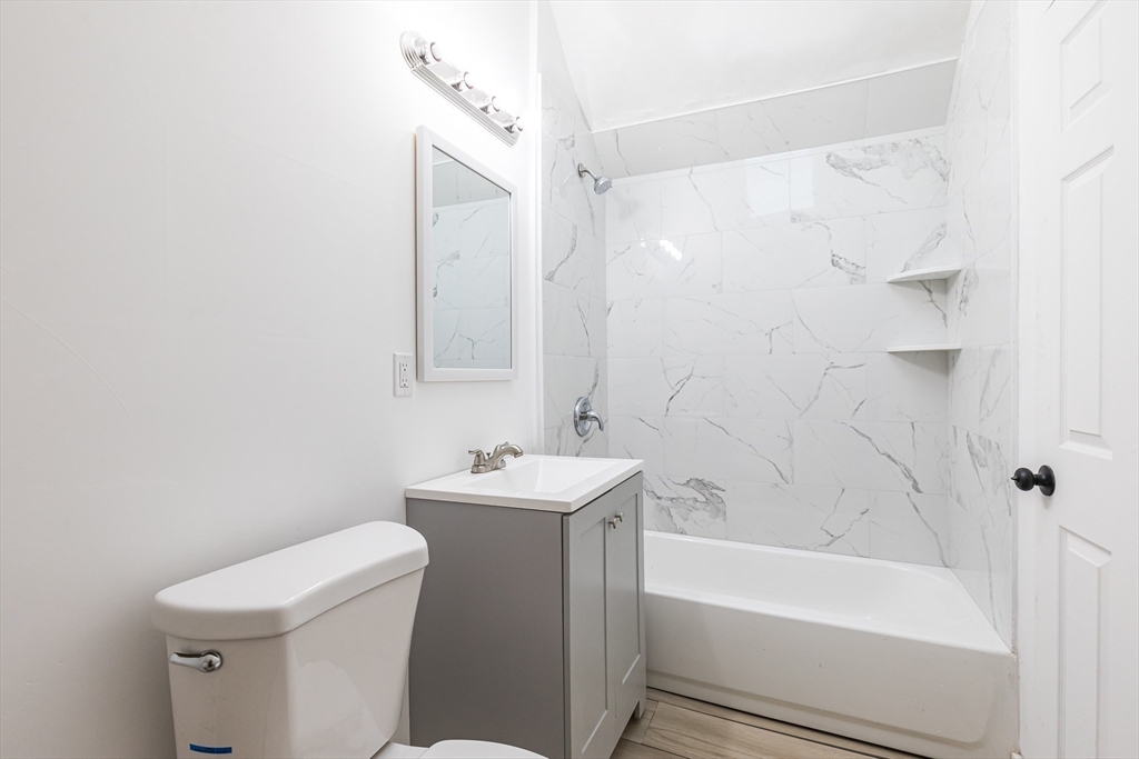 135 South Street Lynn, MA 01905 - Photo 12 of 42 Gallery Image 12