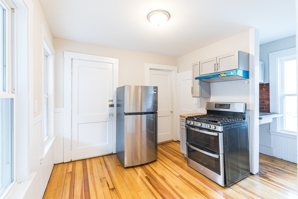 135 South Street Lynn, MA 01905 - Photo 19 of 42 Gallery Image 19