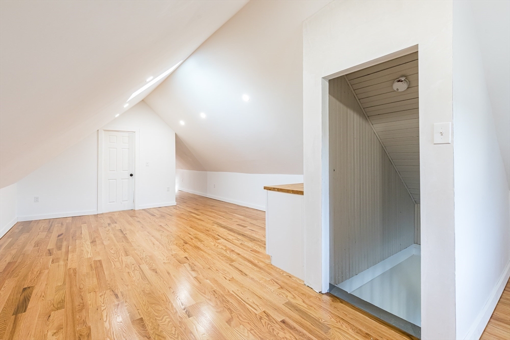 135 South Street Lynn, MA 01905 - Photo 9 of 42 Gallery Image 9