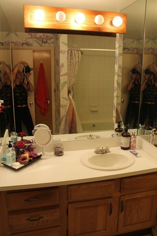 30 Hamilton Road, Unit 102 Arlington, MA 02474 - Photo 8 of 9 Gallery Image 8