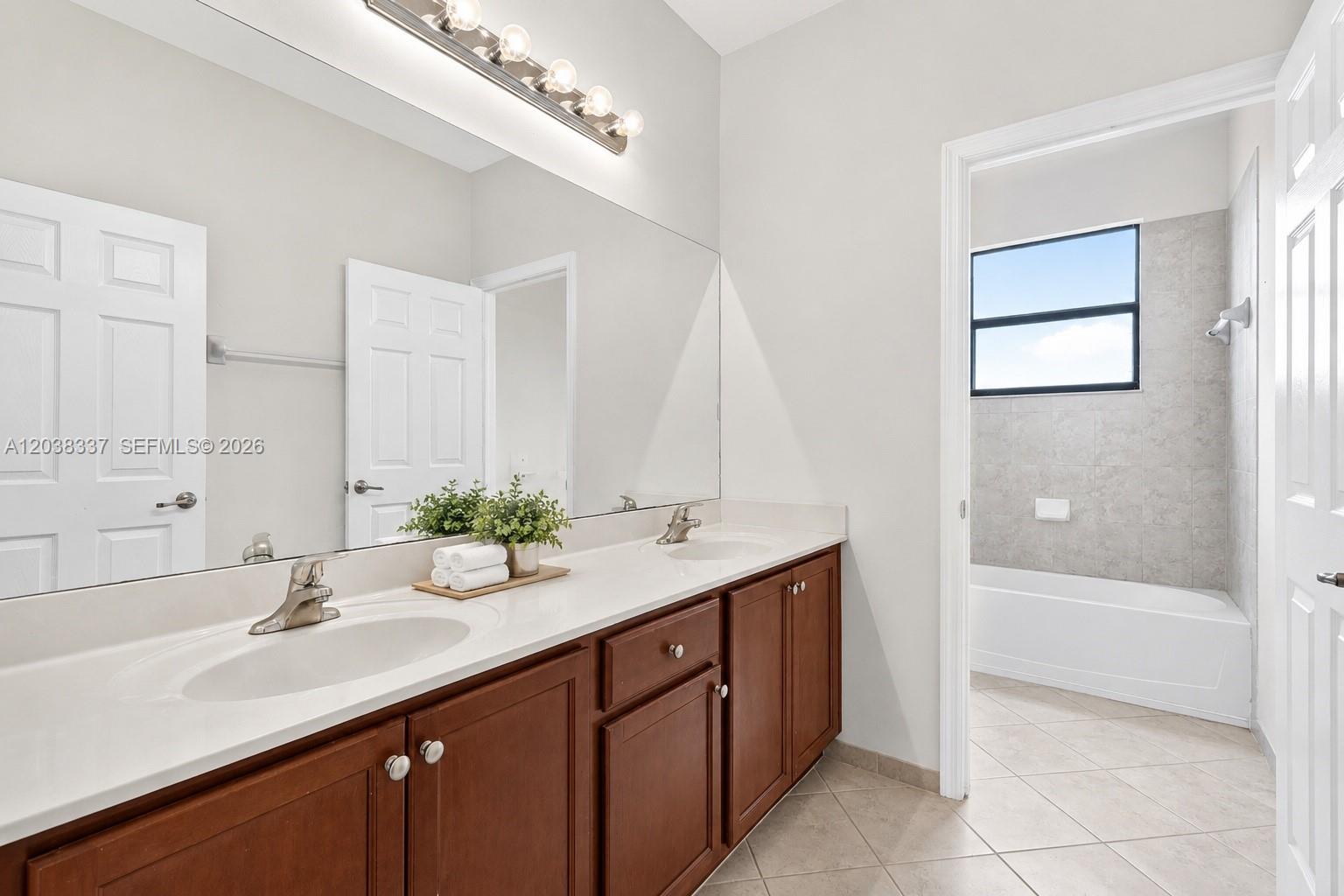 11765 Southwest 154th Place Miami, FL 33196 - Photo 38 of 47