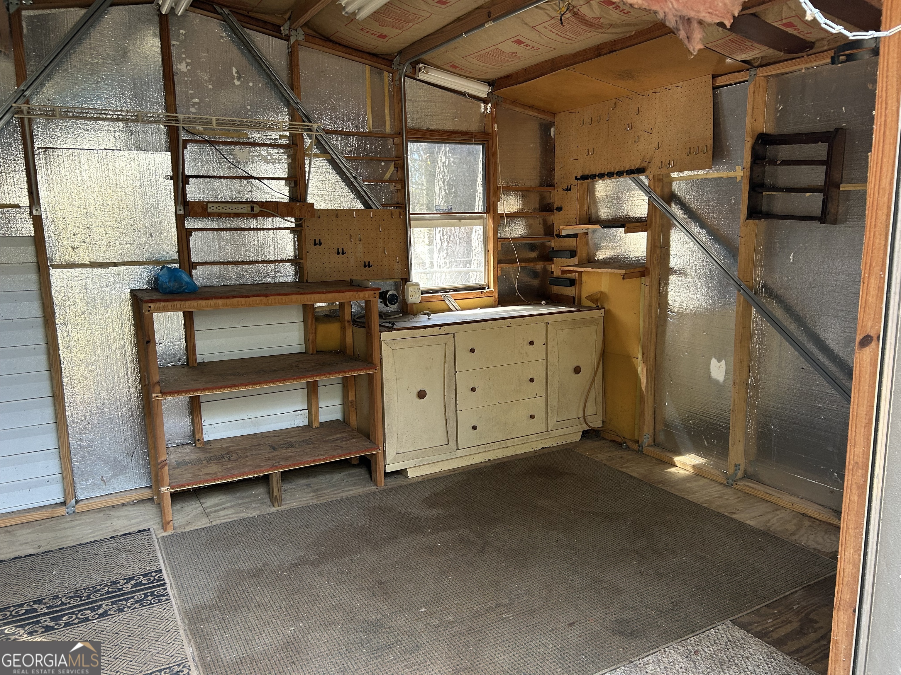 28 Pinewood Circle Colbert, GA 30628 - Photo 42 of 44 a view of storage and utility room