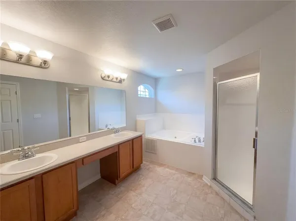 $332,000 | 3321 Enclave Boulevard, Mulberry, FL 33860