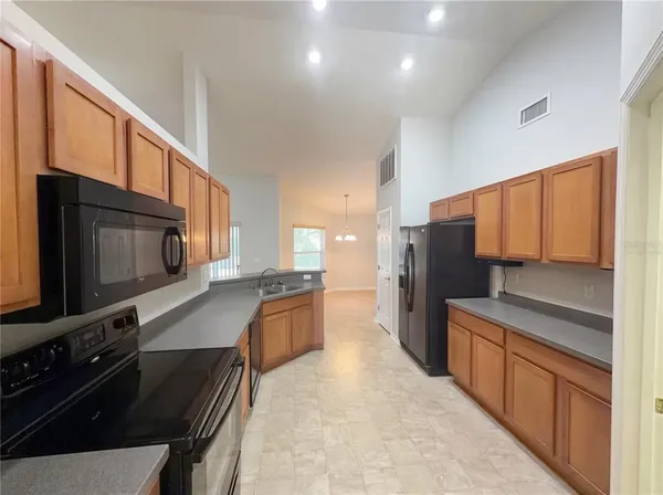 $332,000 | 3321 Enclave Boulevard, Mulberry, FL 33860