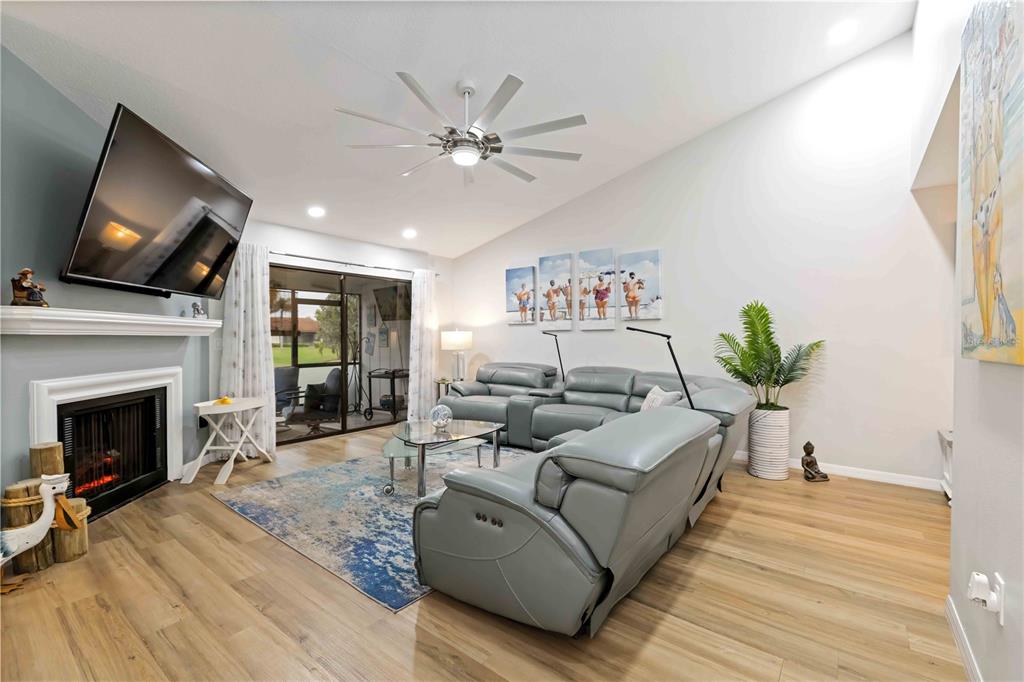 738 Sorrento Inlet, Unit 738 Nokomis, FL 34275 - Photo 10 of 65