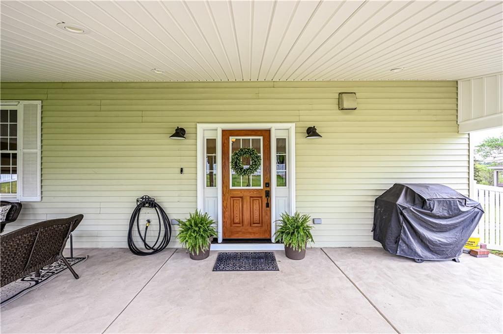 Lots of space for outside entertaining on this 35 X 10 covered patio complete with recessed lighting for evening fun!