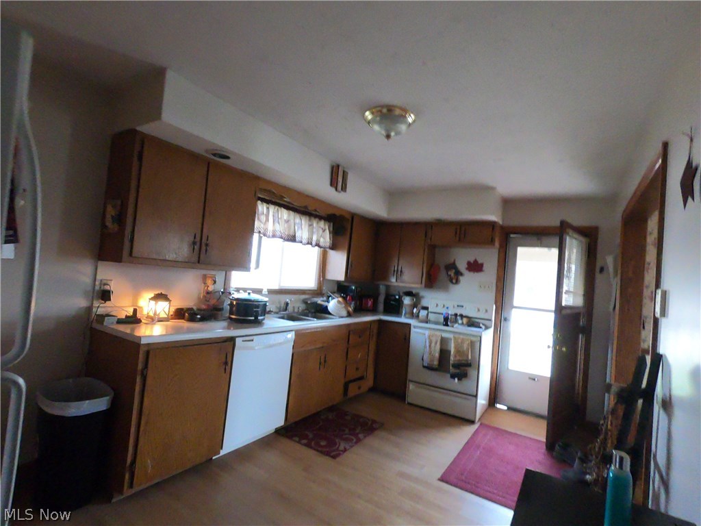 1501 Truss Road Southwest New Philadelphia, OH 44663 - Photo 2 of 4 Gallery Image 2