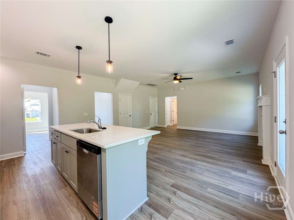 124 Providence Loop Hinesville, GA 31313 - Photo 11 of 25