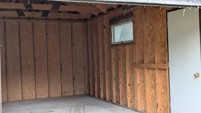 $335,000 | 209 Oak Avenue Southwest, Montgomery, MN 56069