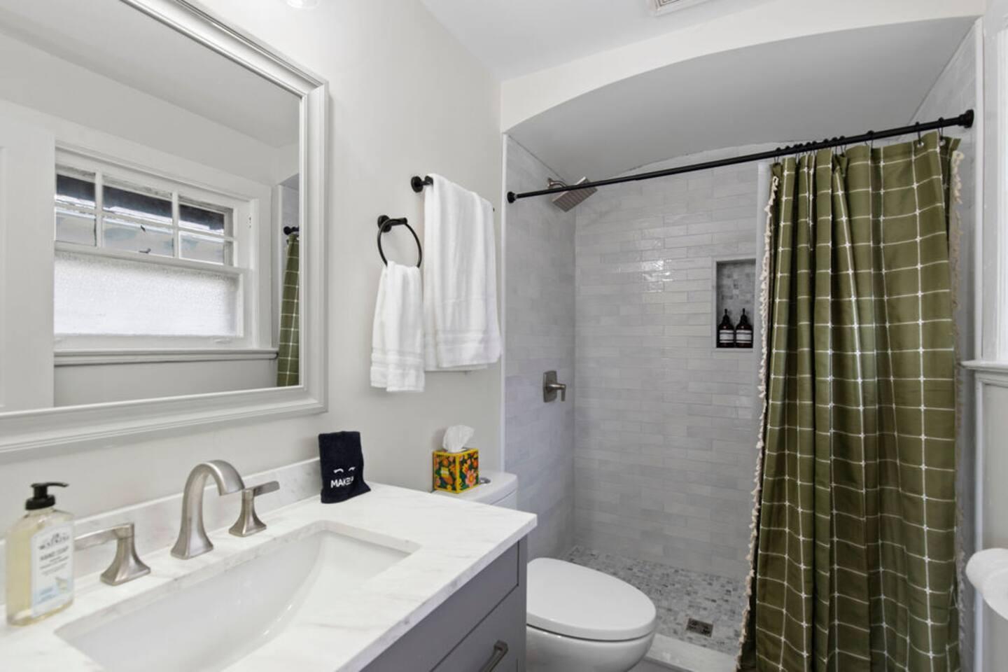 2281 Atkinson Street Detroit, MI 48206 - Photo 19 of 20 b85a1f88-fcba-4d15-921f-055839eabed9