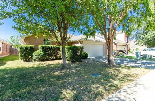 $2,200 | 4849 Carrotwood Drive, Fort Worth, TX 76244