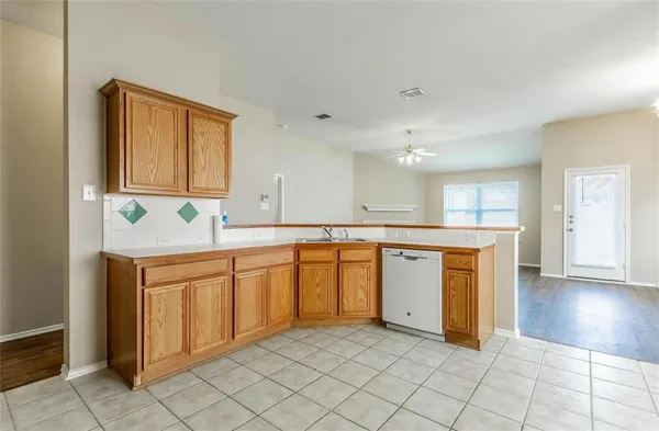 $2,200 | 4849 Carrotwood Drive, Fort Worth, TX 76244