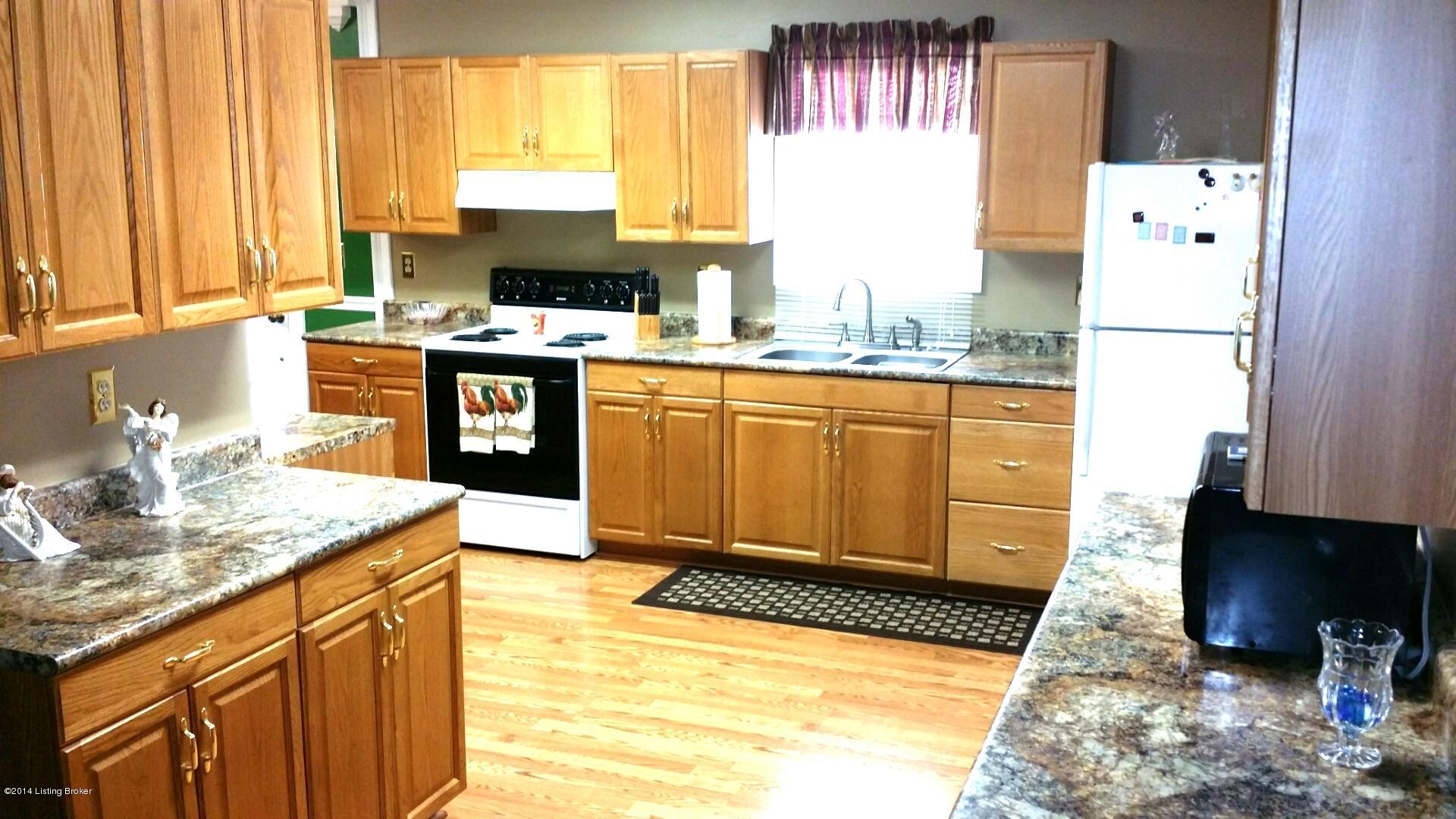 372 Windy Ridge Road Shepherdsville, KY 40165 - Photo 19 of 51 2014-09-02 19
