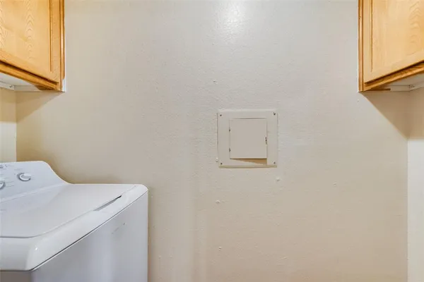 $1,085 | 619 Race Street, Crowley, TX 76036