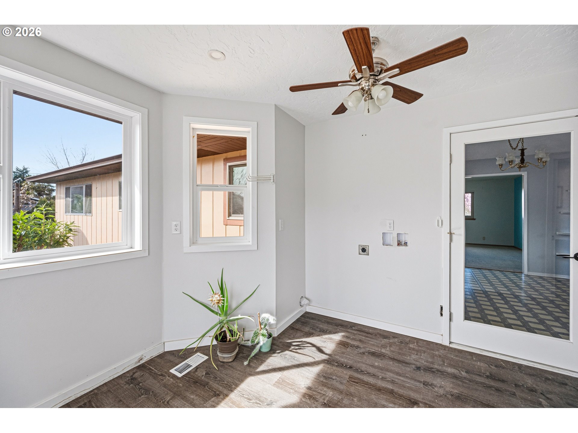 704 Toliver Road Molalla, OR 97038 - Photo 17 of 32