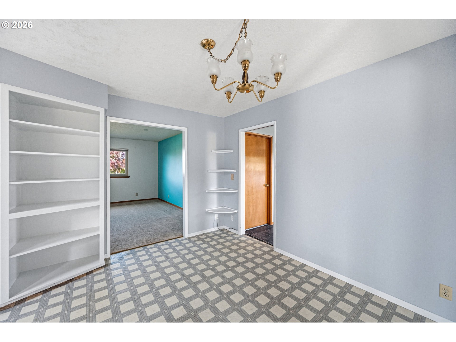 704 Toliver Road Molalla, OR 97038 - Photo 9 of 32