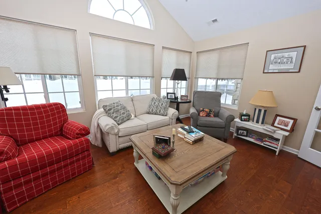 $429,900 | 2923 Villa Lane, Benton Harbor, MI 49022