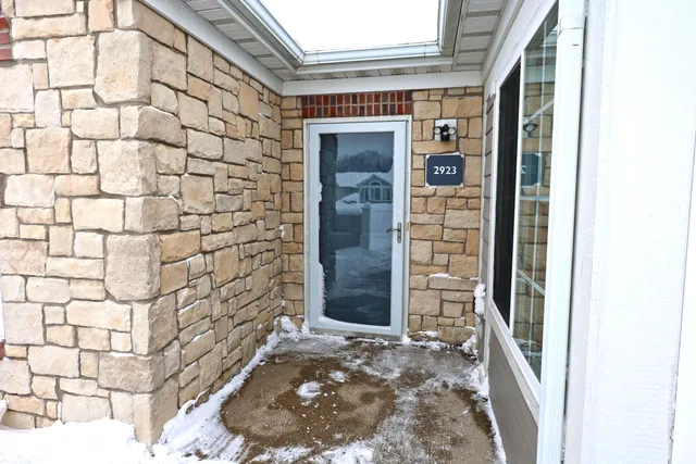 $429,900 | 2923 Villa Lane, Benton Harbor, MI 49022