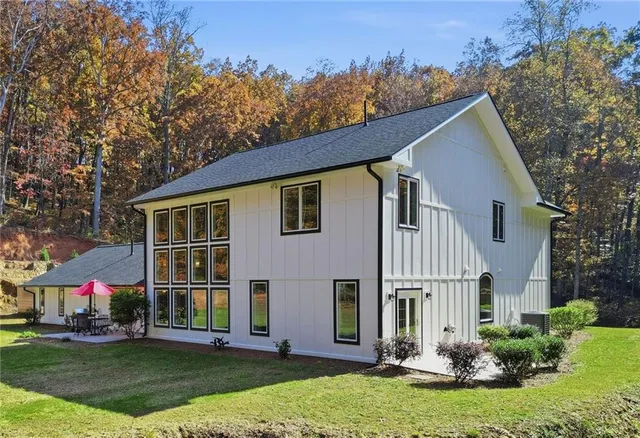 $925,000 | 1799 Mountain Farm Road, Woodstock, GA 30188