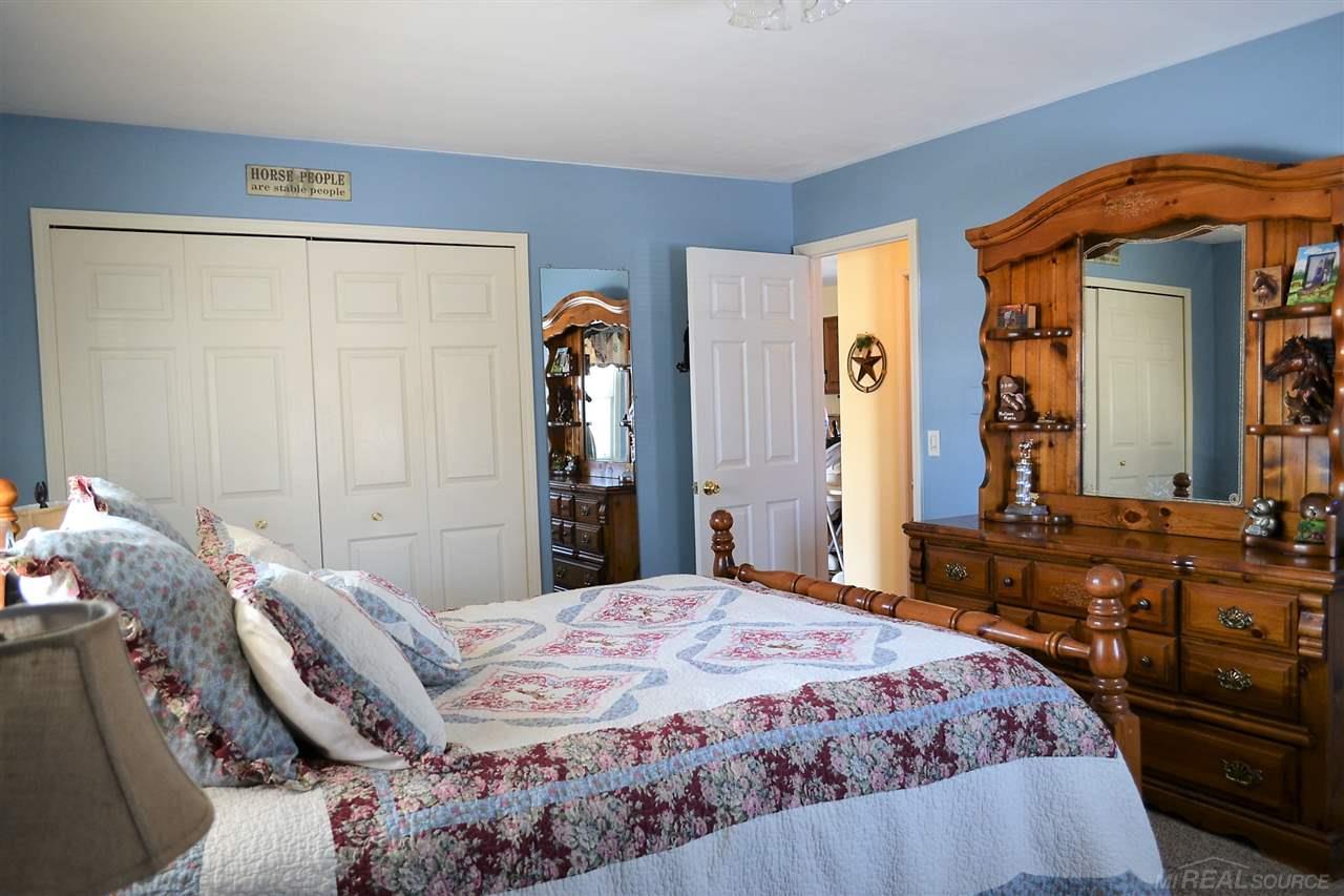 3795 Vincent Road North Street, MI 48049 - Photo 6 of 20